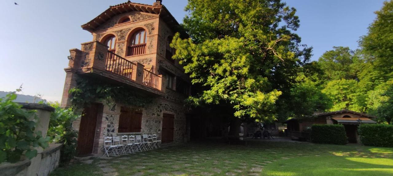 Apartaments Les Voltes Пресес Экстерьер фото