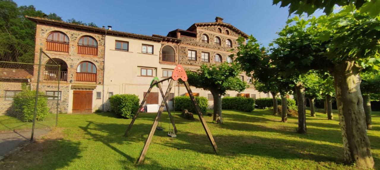 Apartaments Les Voltes Пресес Экстерьер фото